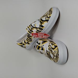 Van's Family Era Exclusive Sneakers NWT - 6.0 Women's  / 4.5 Men's